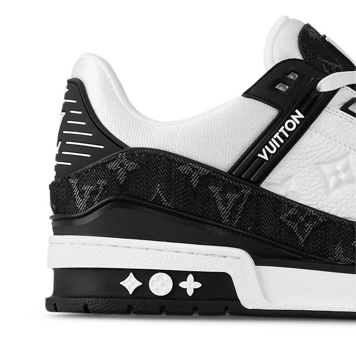 Louis Vuitton Trainer Black Sneaker